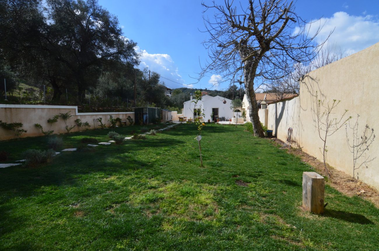 Corfu Villas for sale 775sqm North East Corfu Homes