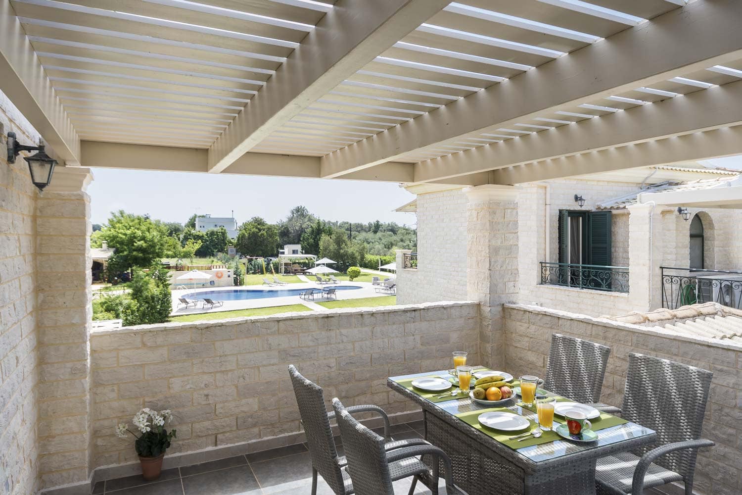 liostasi villa thalassa corfu 02