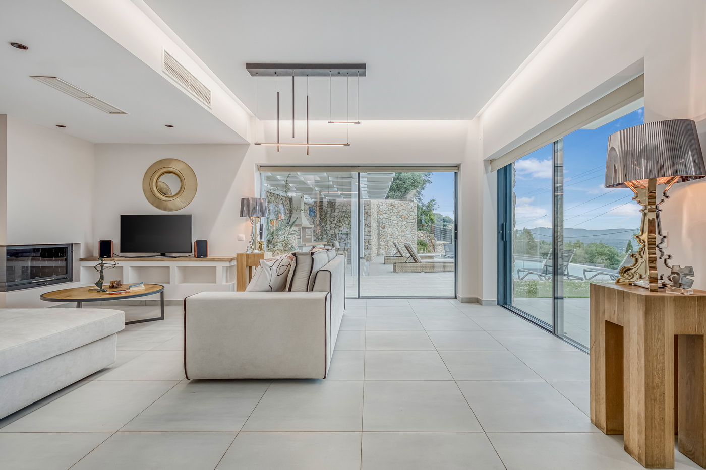 property 2 resize