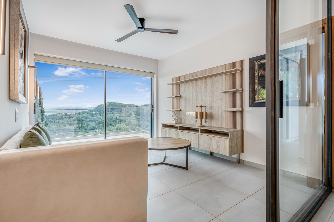property 22 resize