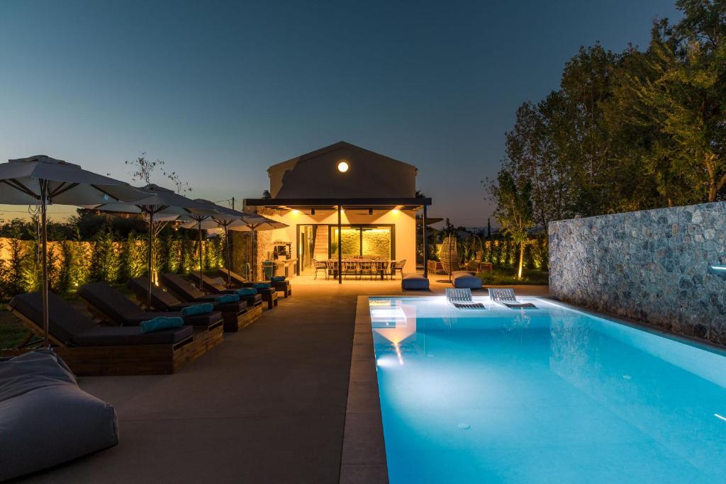 8e8a6336 aee8 424a 8f18 1d6efbba3b10