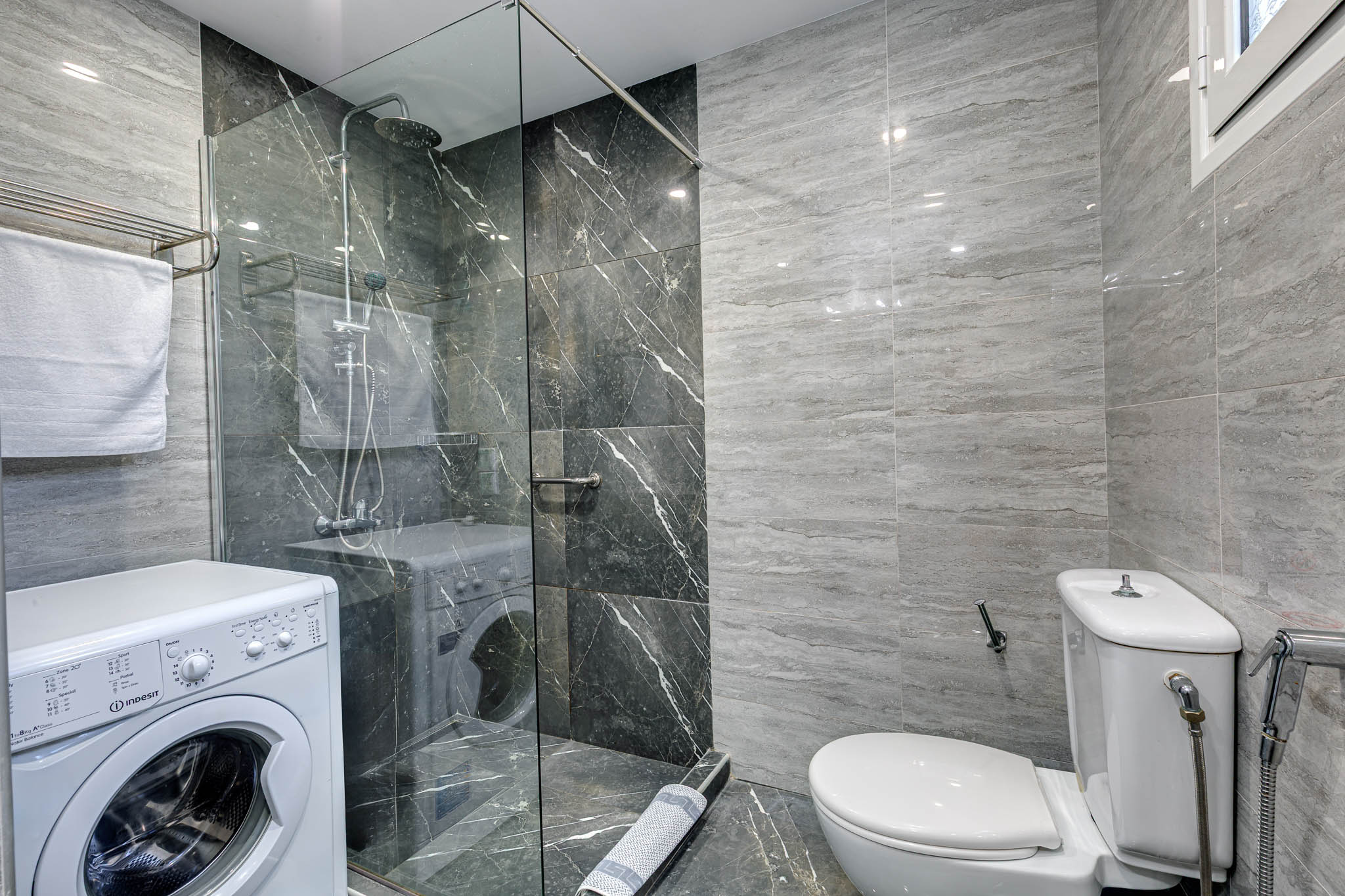 D5A6885 6 7 8 9PM Edit