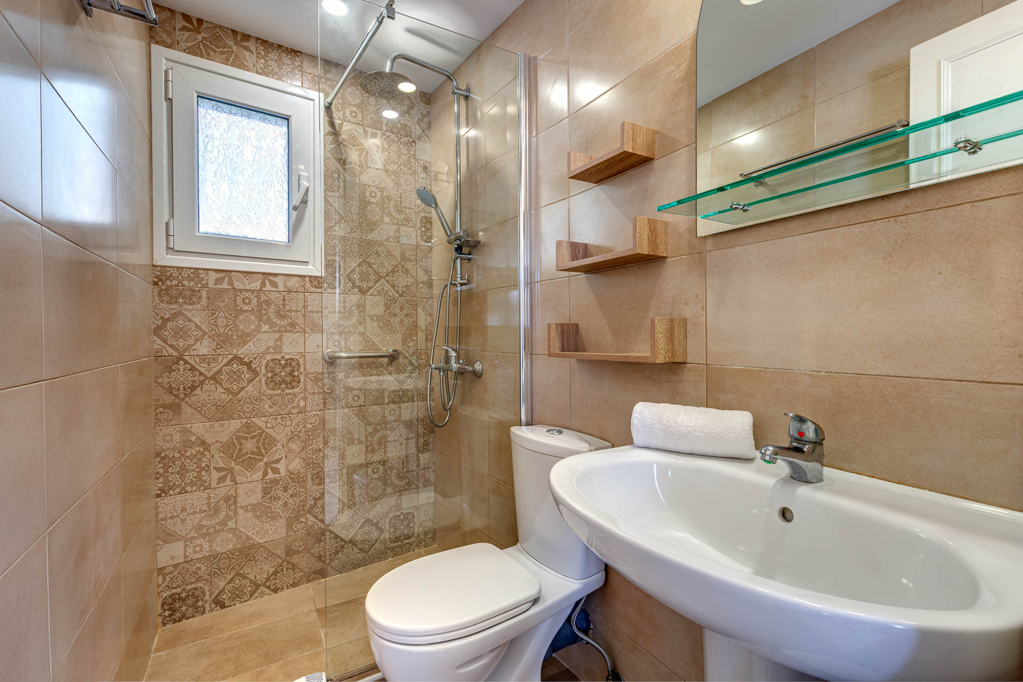 D5A6895 6 7 8 9PM Edit