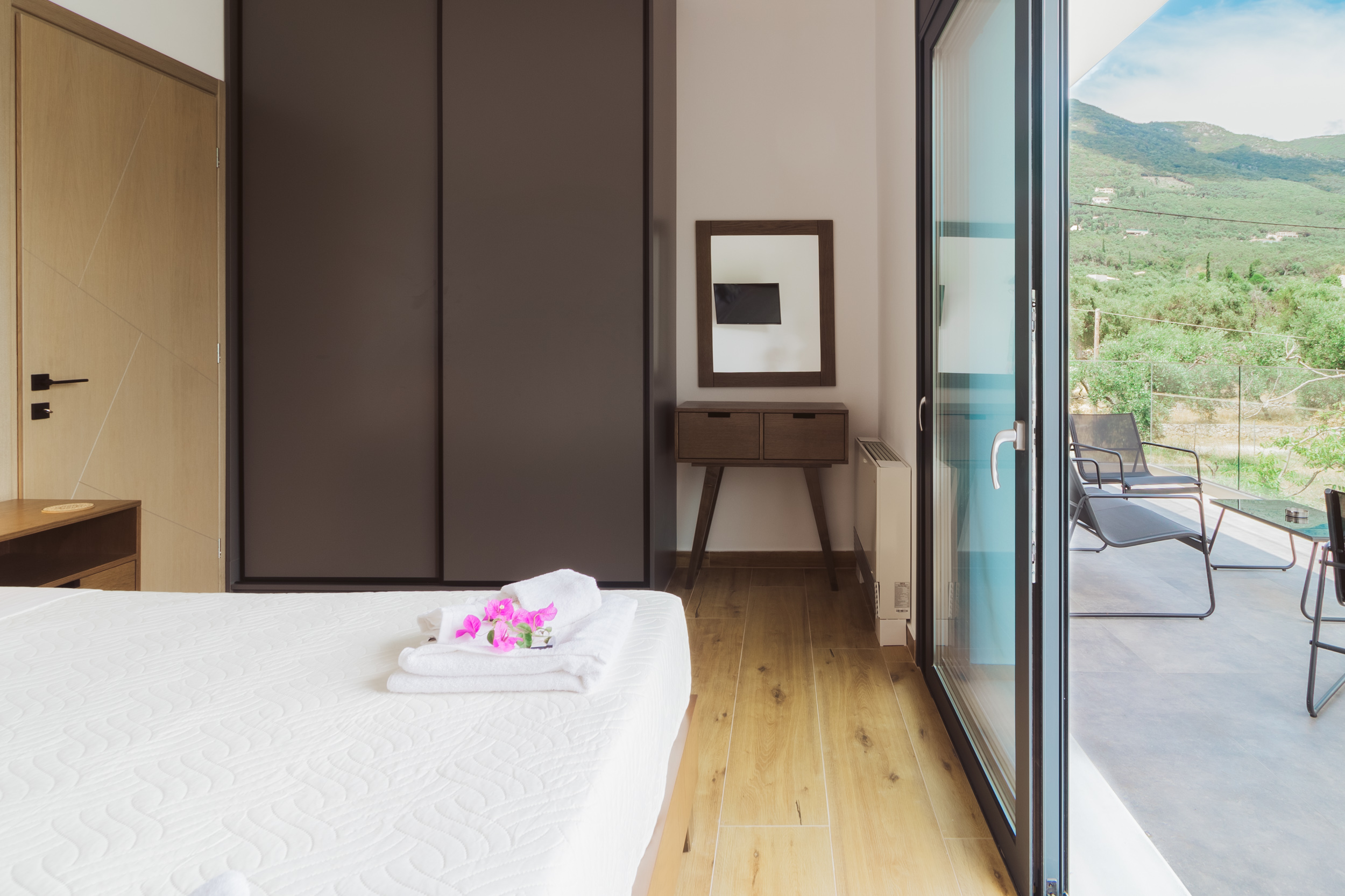 12 06 2023 Villa Helios Website 15