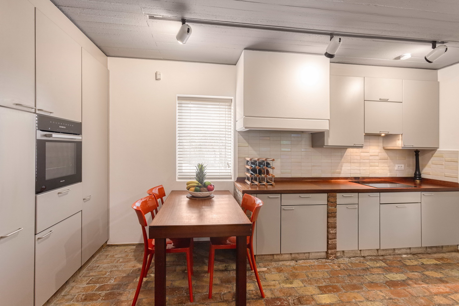 Kitchen 1 resize