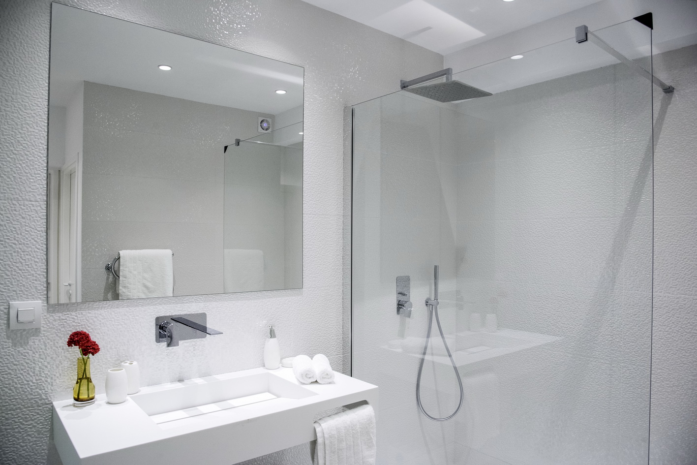 Skyline bathroom 4 resize
