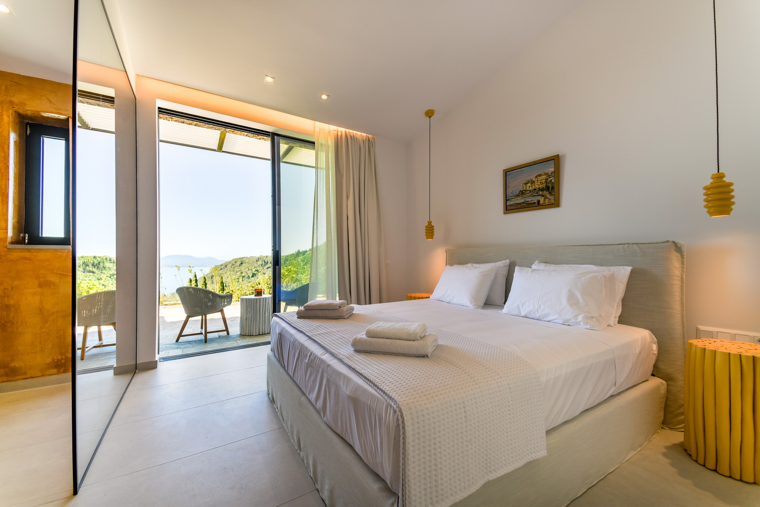 CST 2035 HDR Lumora in Northeast Corfu